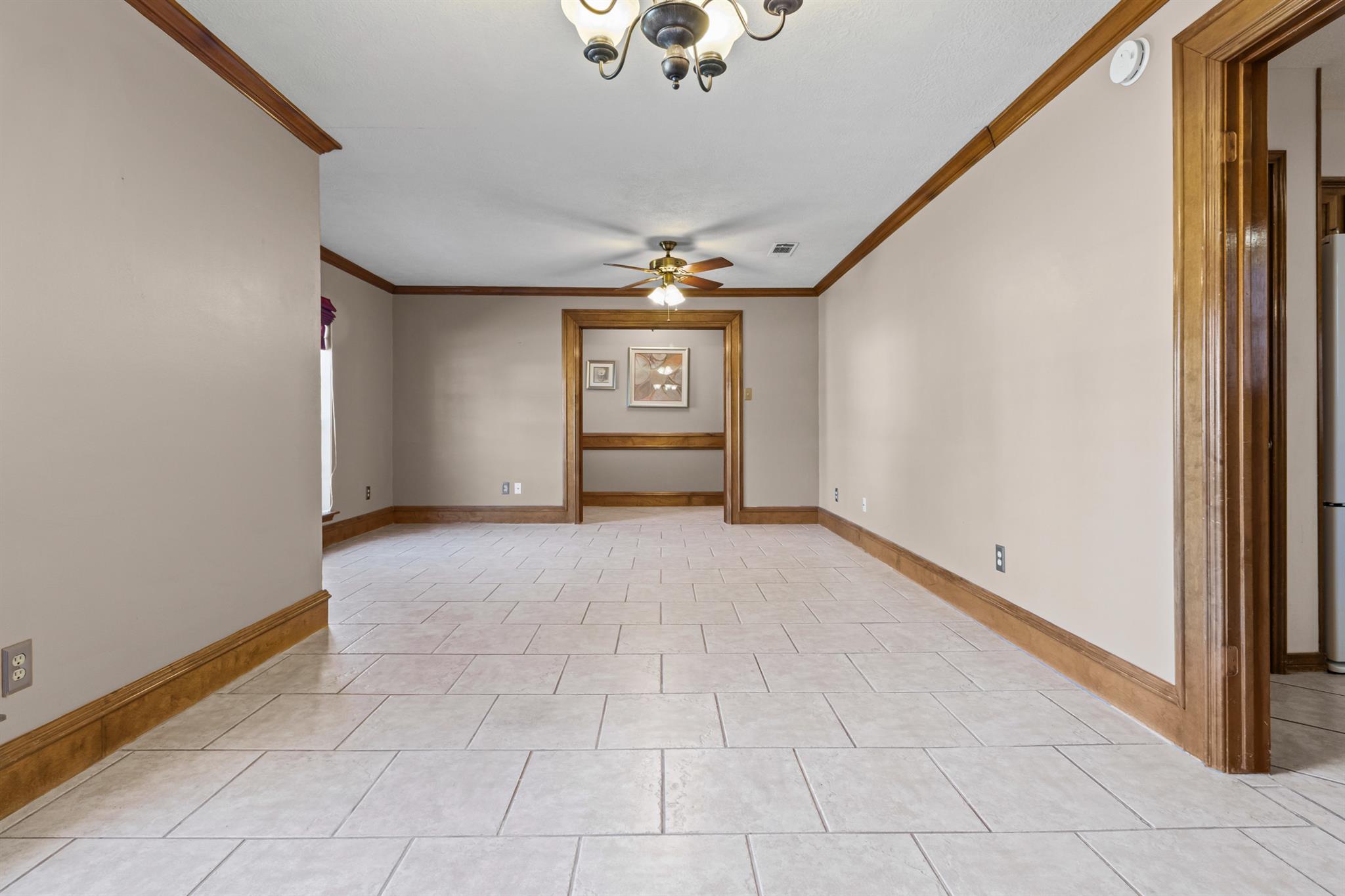 503 Oak Ridge Dr, Pflugerville, TX 78660