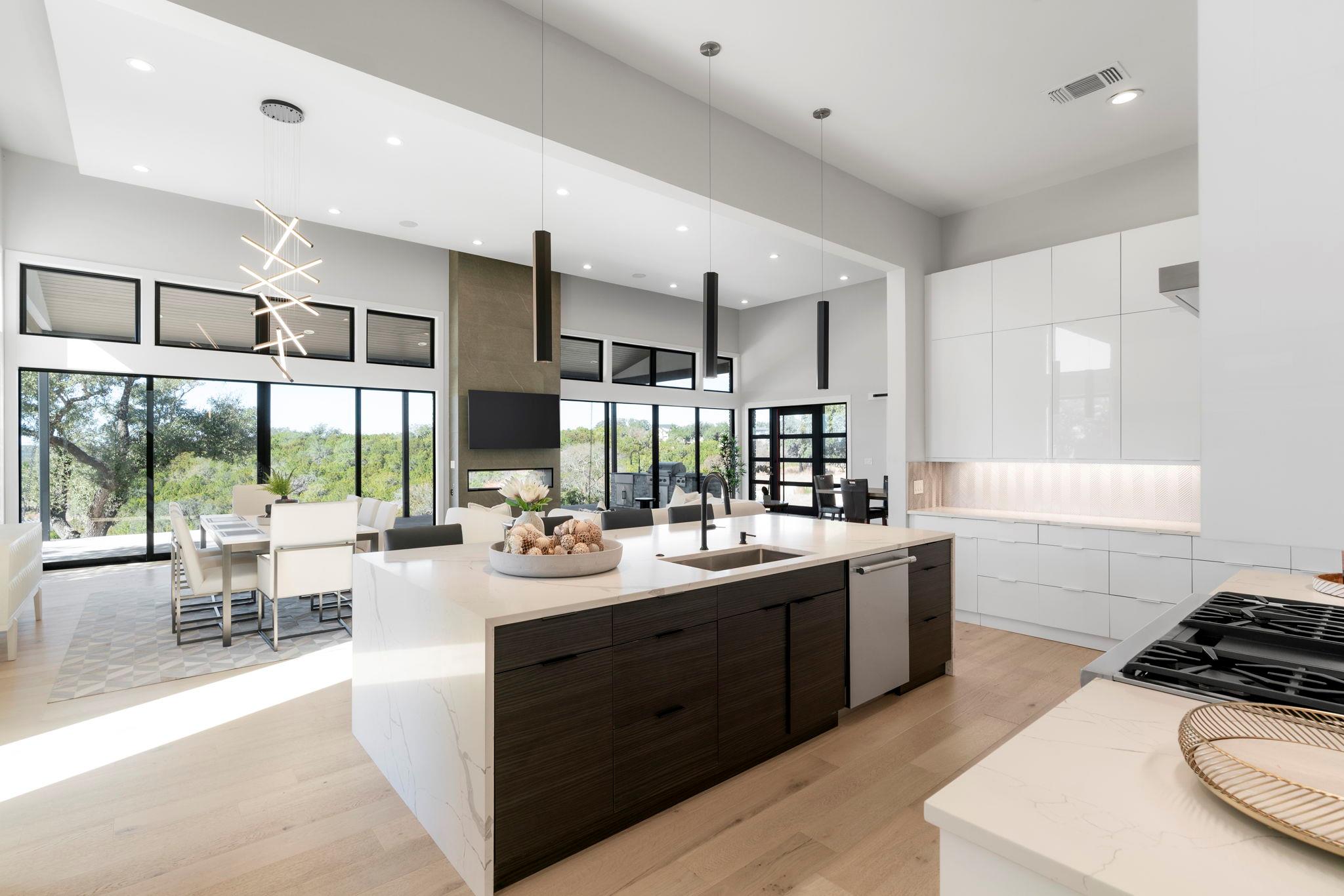 18601 Sugar Maple Dr, Lago Vista, TX 78645