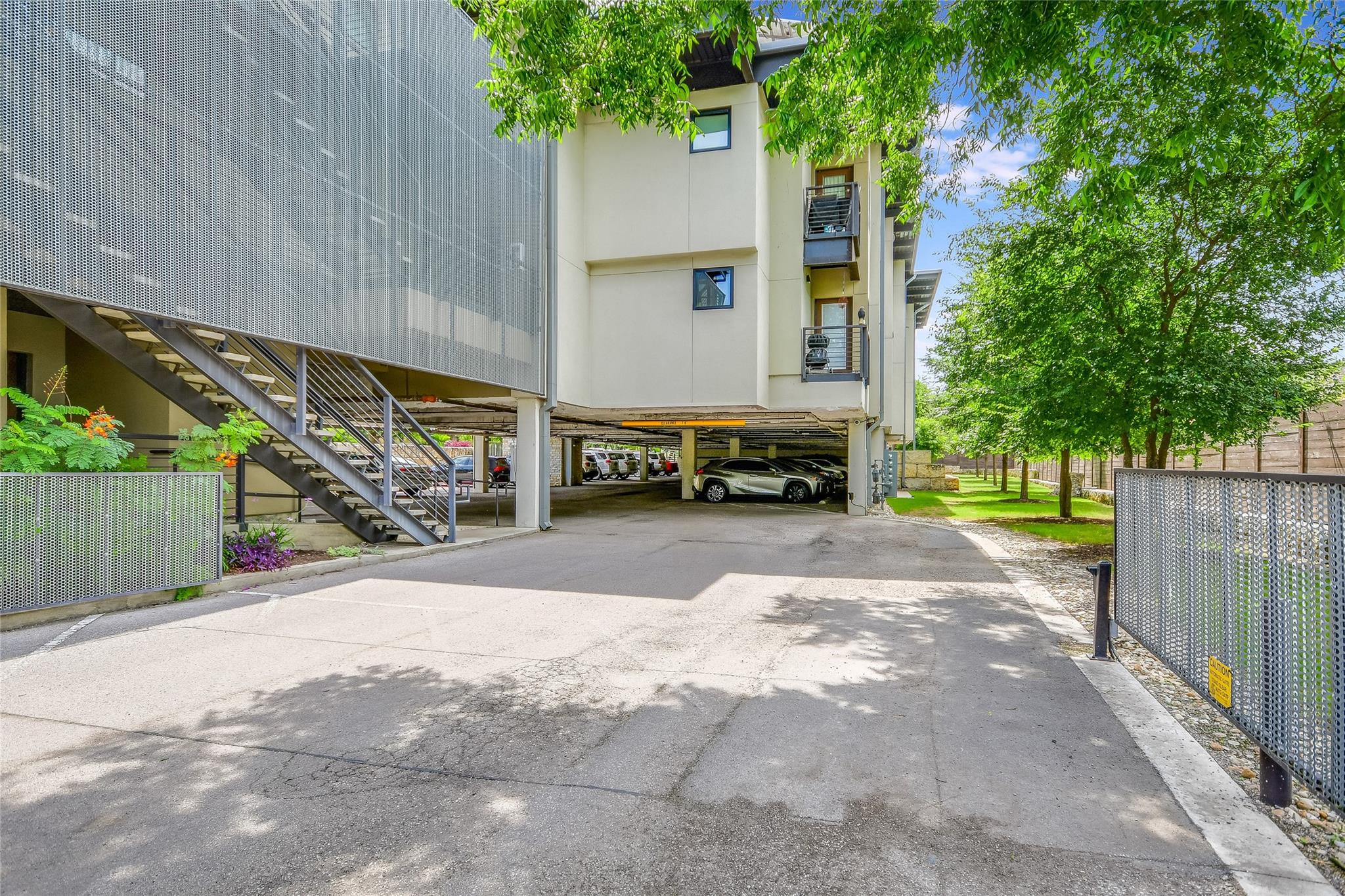 1603 Enfield Rd # 200, Austin, TX 78703