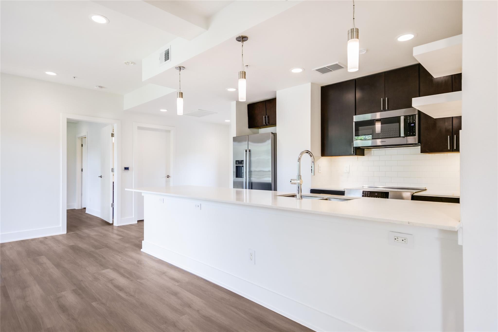 1603 Enfield Rd # 200, Austin, TX 78703