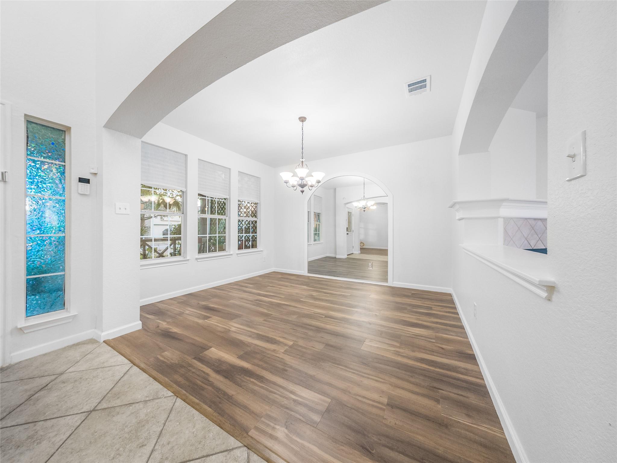 202 Holmstrom St, Hutto, TX 78634