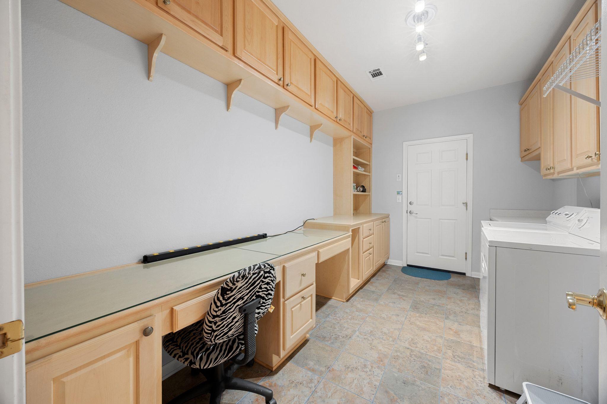 105 Lariat Drive Dr, Georgetown, TX 78633