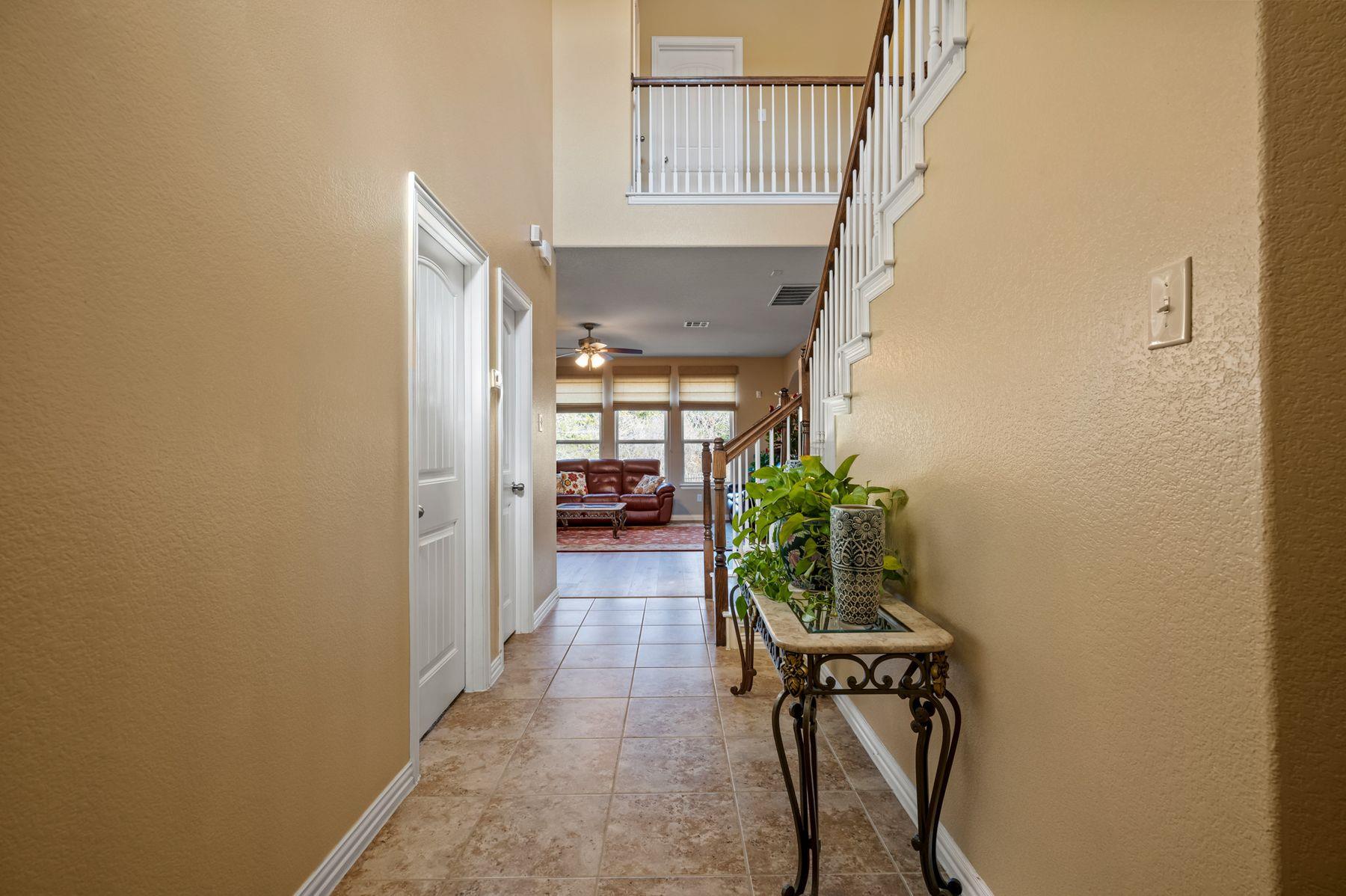 3629 Arvel Dr, Leander, TX 78641