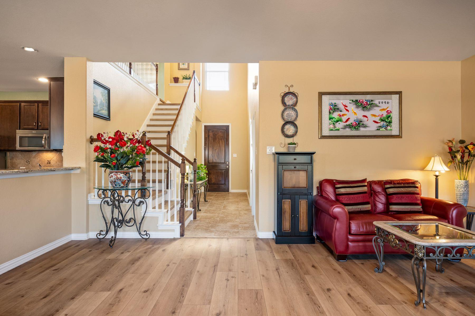 3629 Arvel Dr, Leander, TX 78641