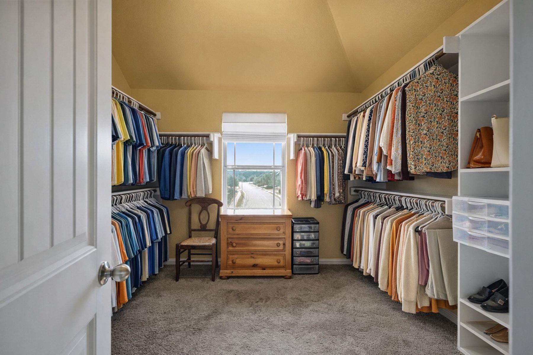 3629 Arvel Dr, Leander, TX 78641