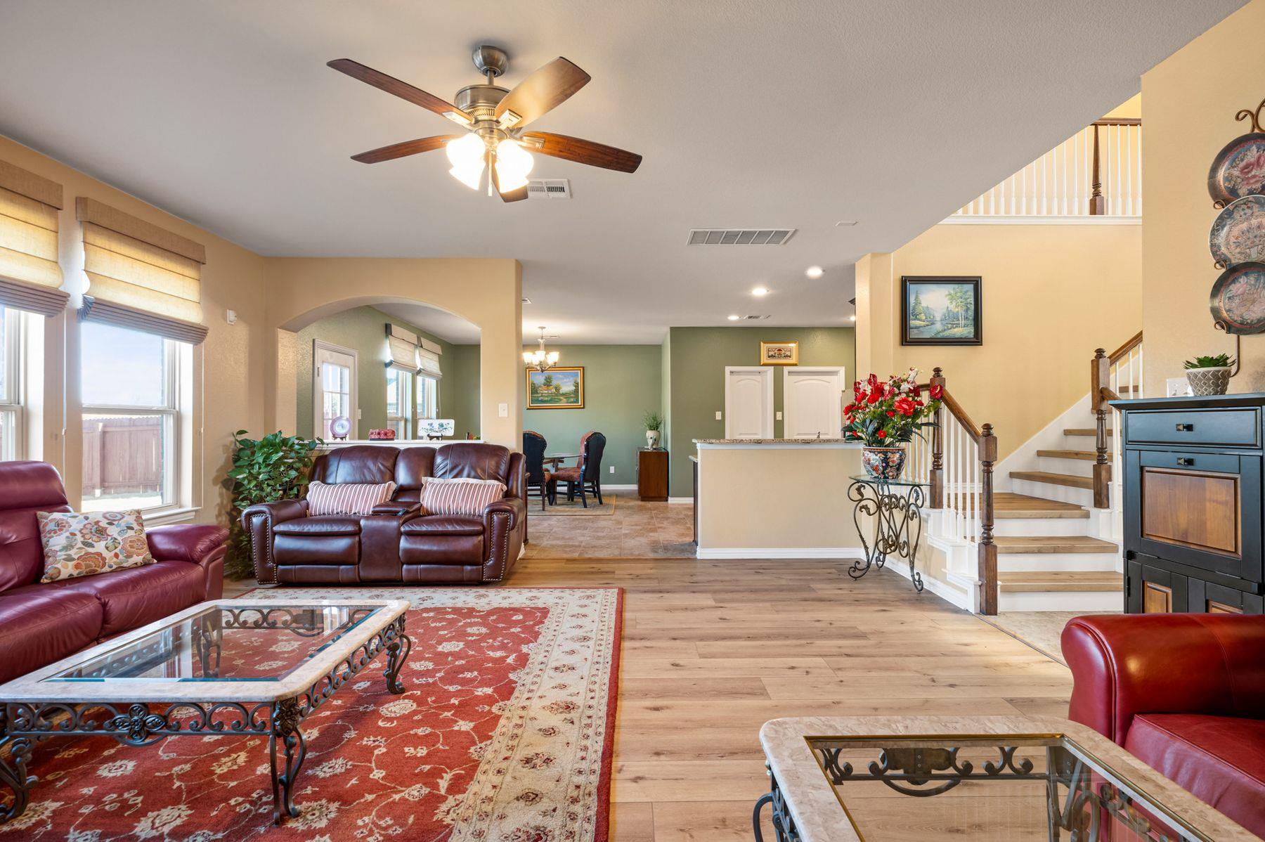 3629 Arvel Dr, Leander, TX 78641