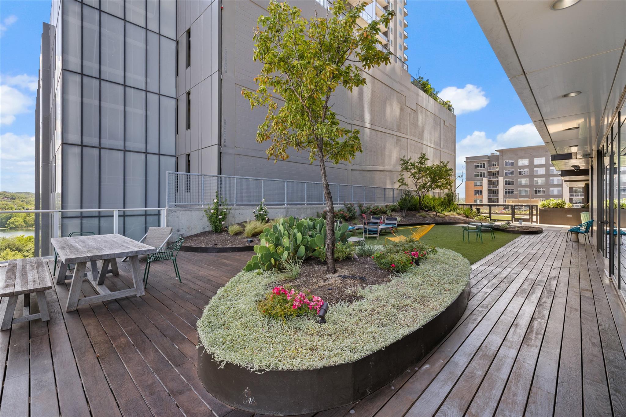 48 East Ave # 2405, Austin, TX 78701