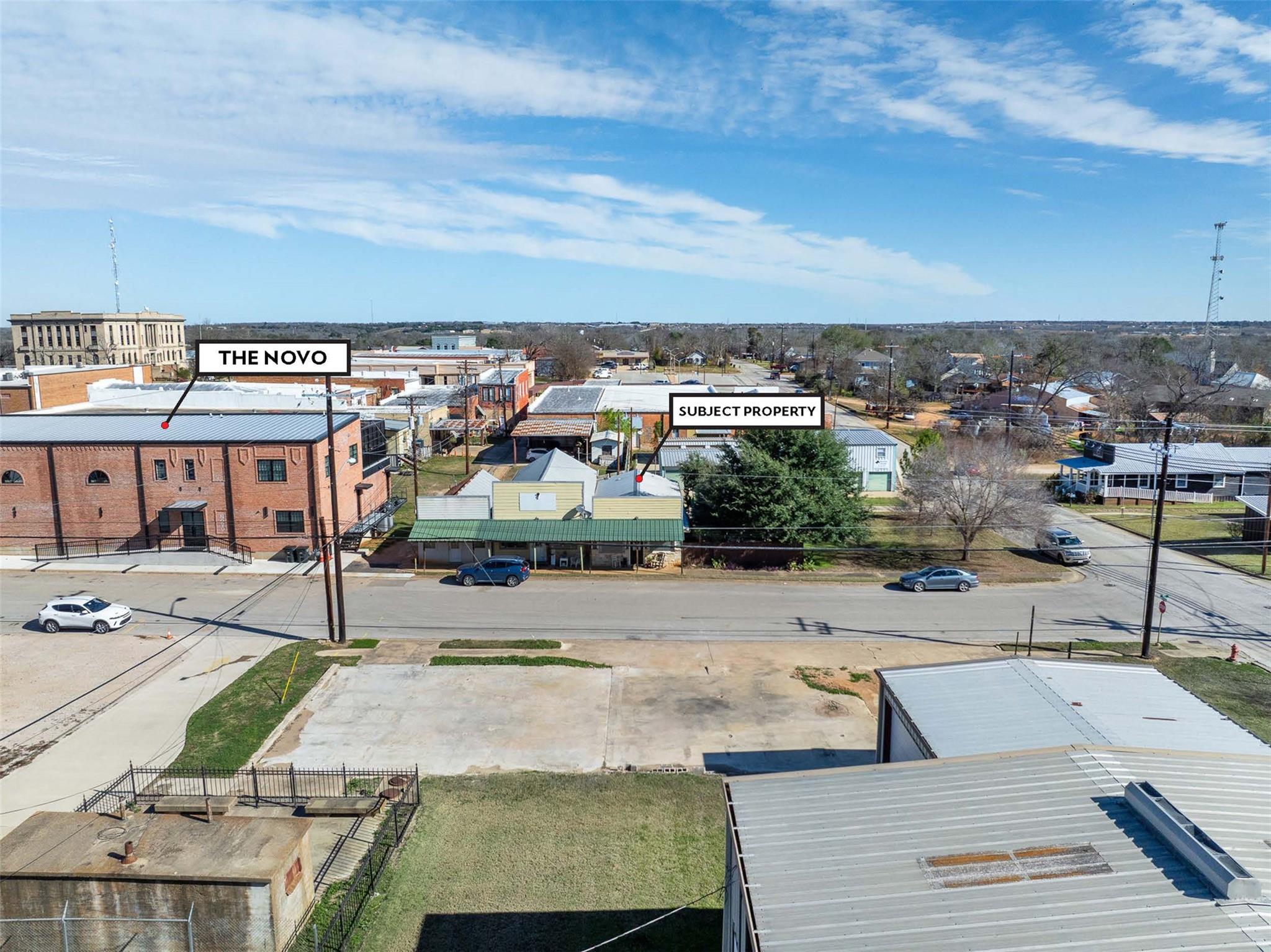 207 S Hill St, Caldwell, TX 77836
