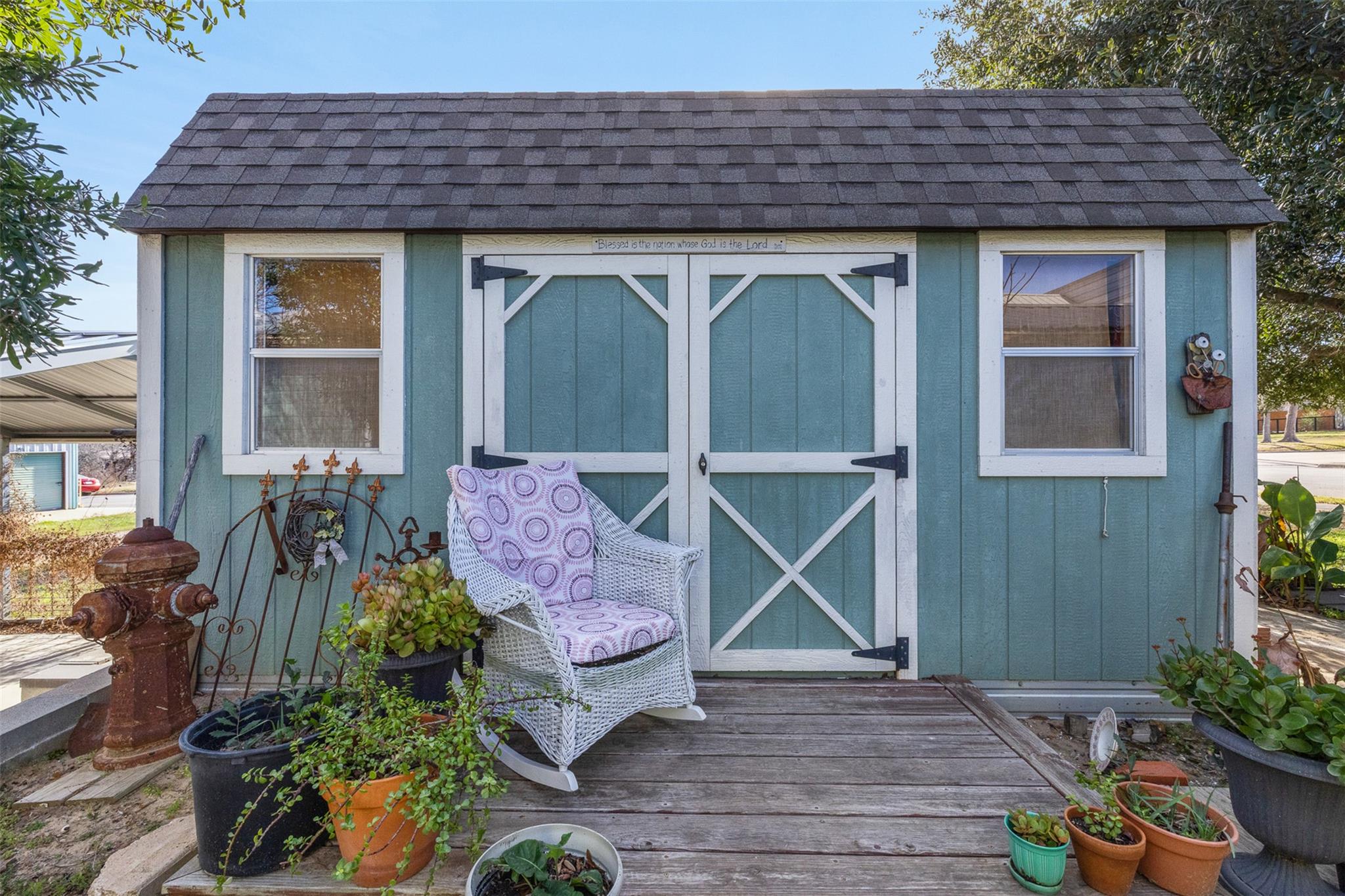 207 S Hill St, Caldwell, TX 77836