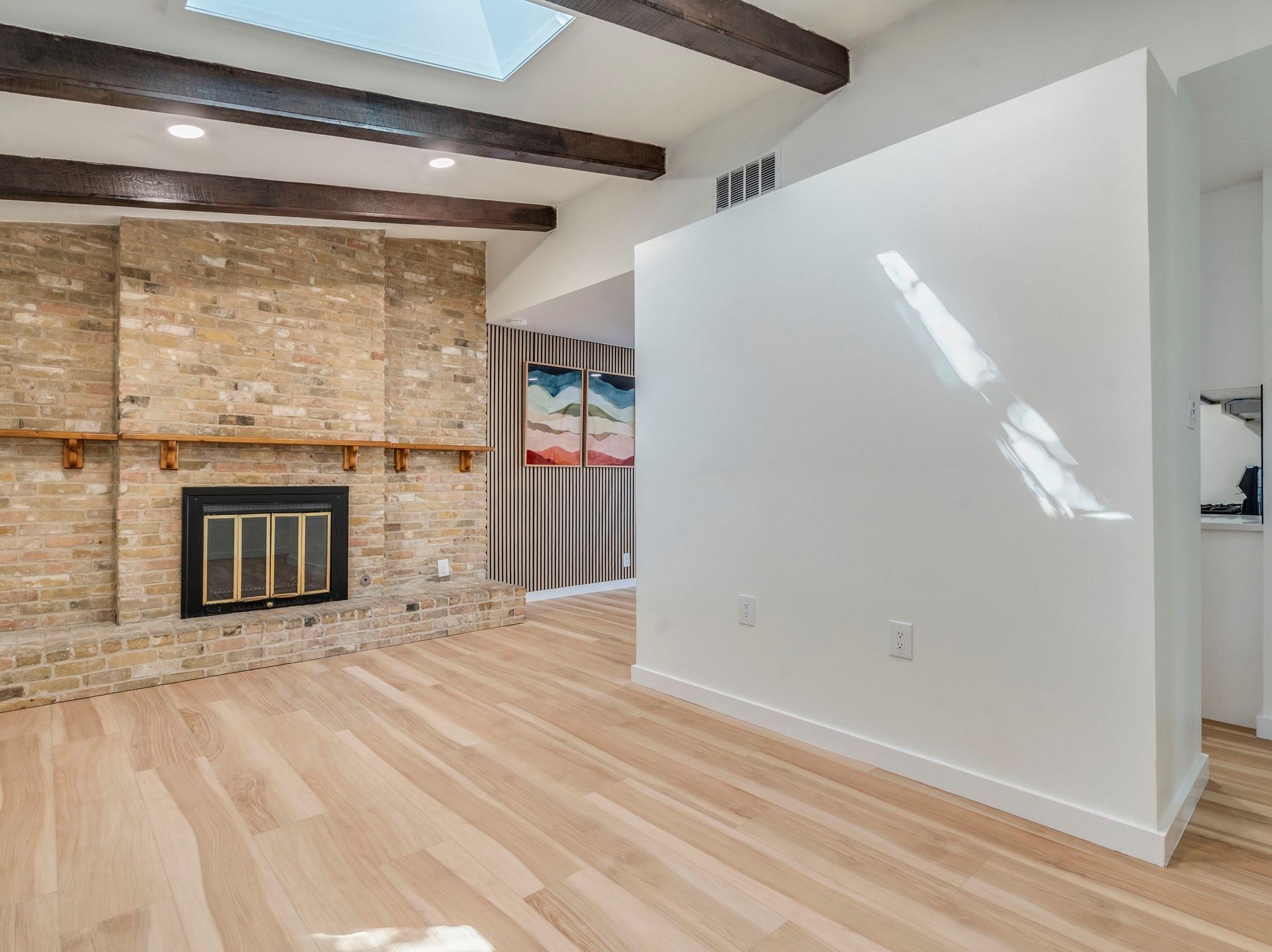 2009 GATHRIGHT Cv # A, Austin, TX 78704