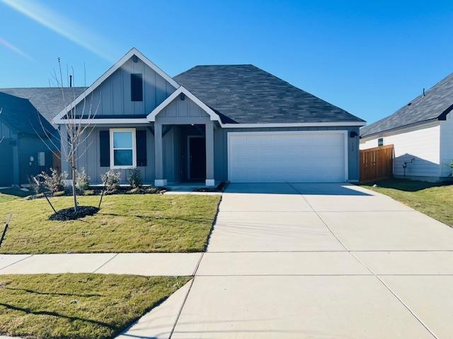 132 LAS LOMAS Dr, San Marcos, TX 78666