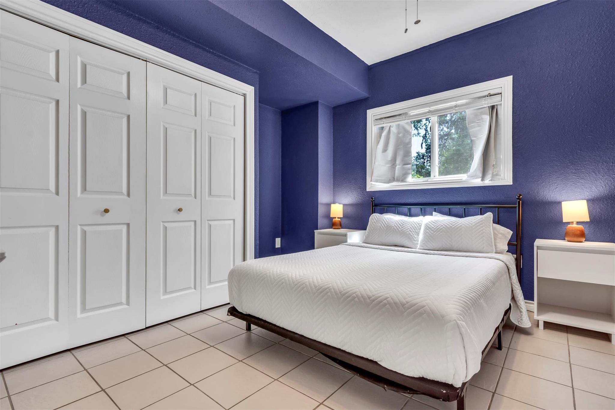 612 Mockingbird Dr, Canyon Lake, TX 78133