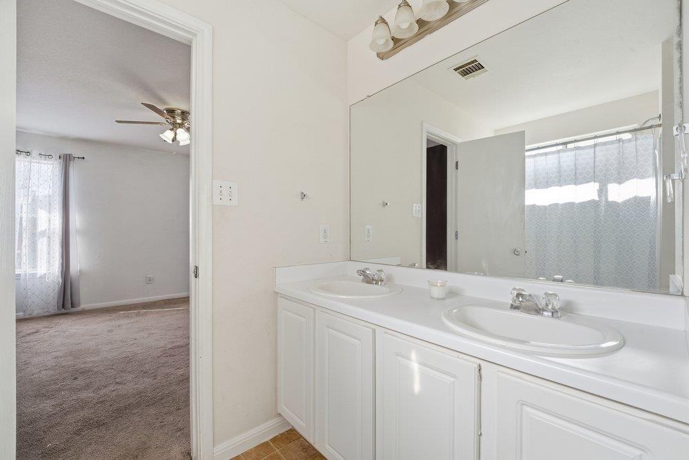 173 Peppergrass Cv, Kyle, TX 78640