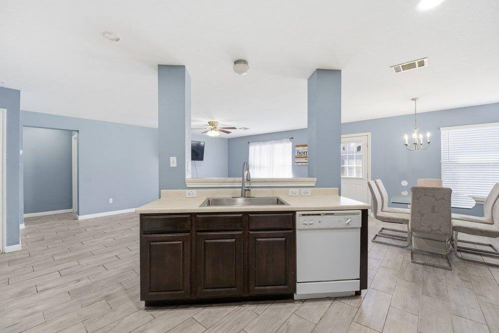 173 Peppergrass Cv, Kyle, TX 78640