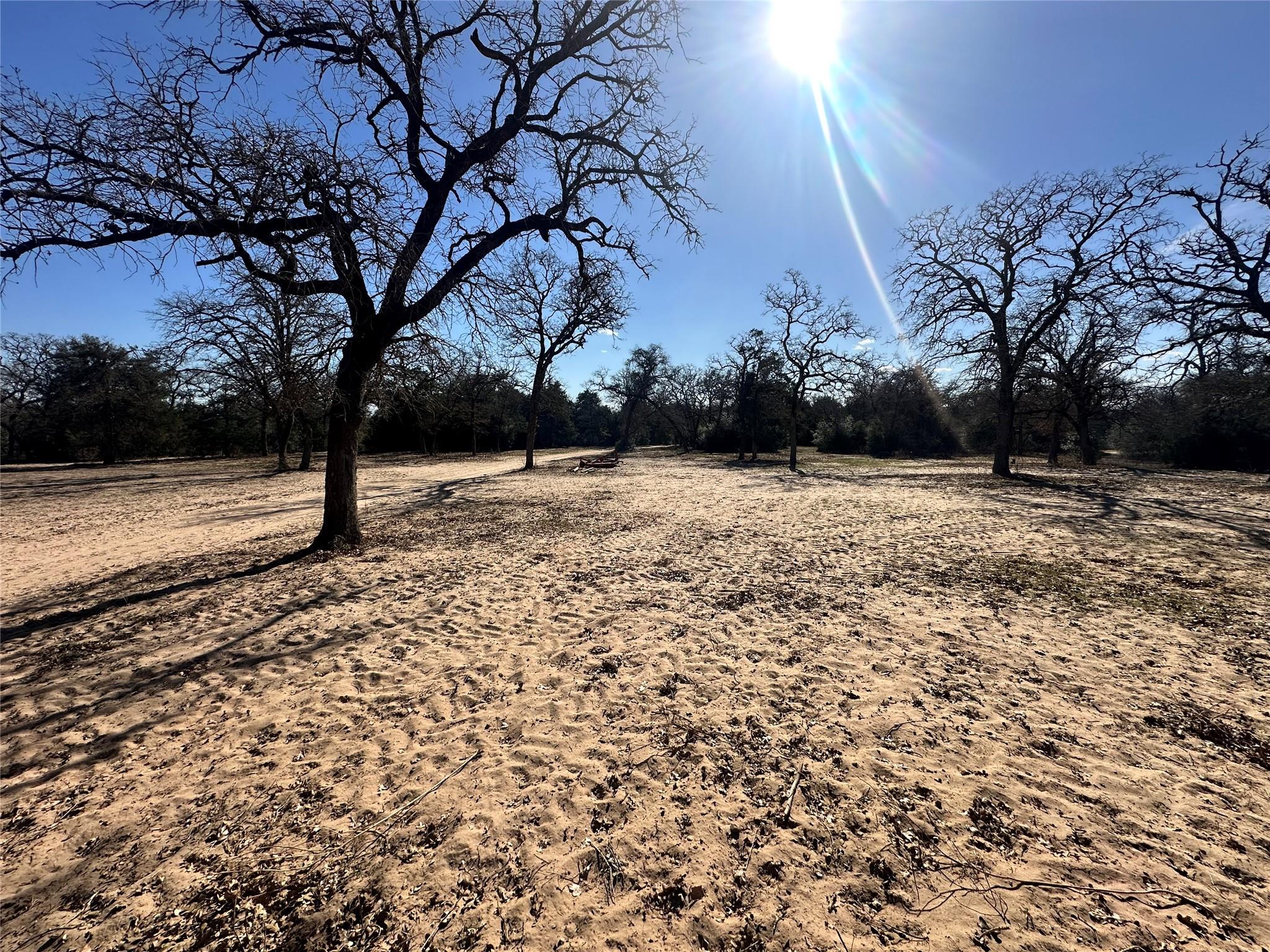 1085 Private Road 3063, Lexington, TX 78947