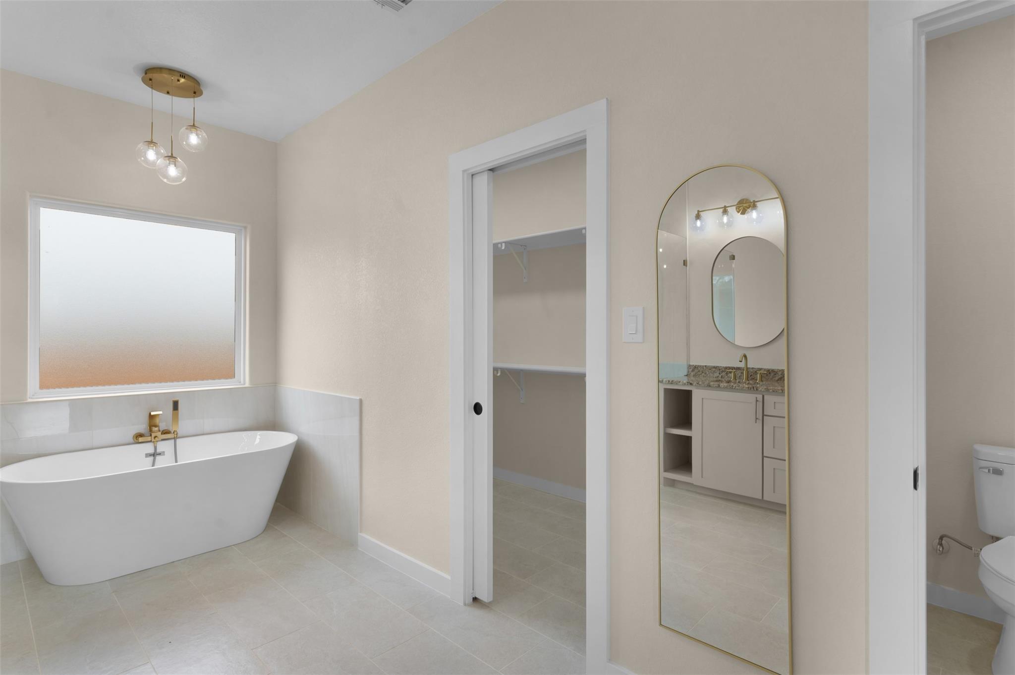 7319 Tiff Nicole Ln, Von Ormy, TX 78073