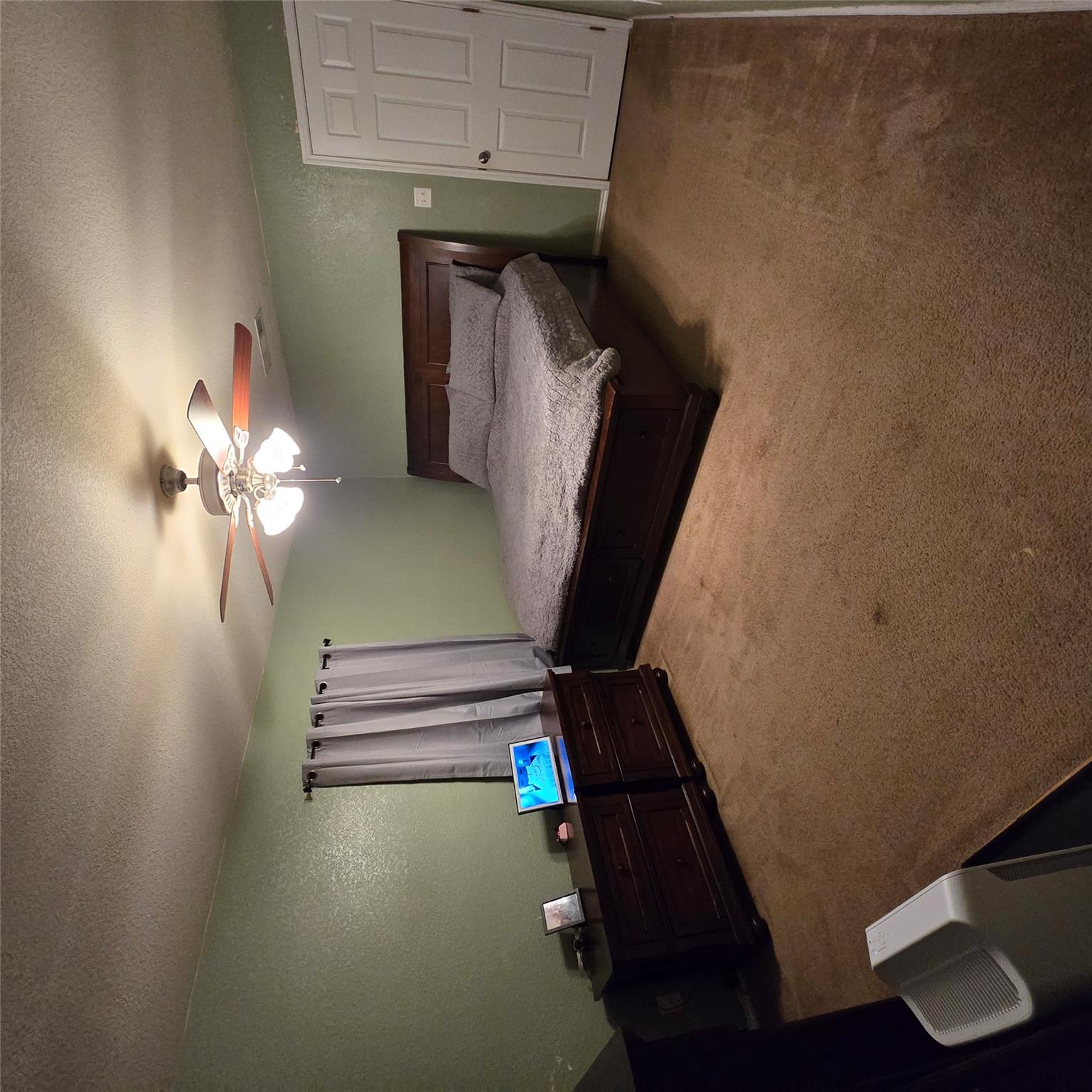 212 Druse Ln, Jarrell, TX 76537