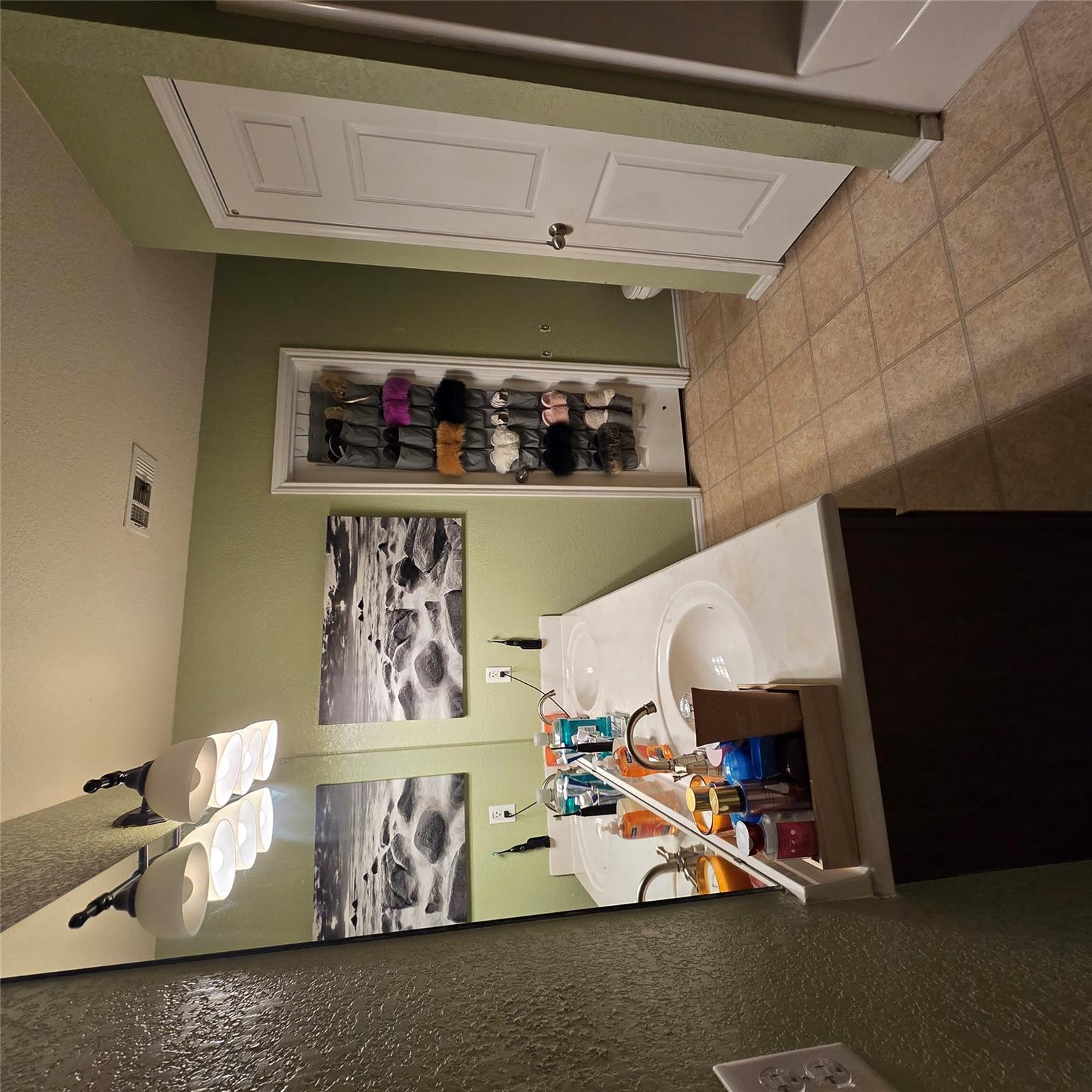 212 Druse Ln, Jarrell, TX 76537