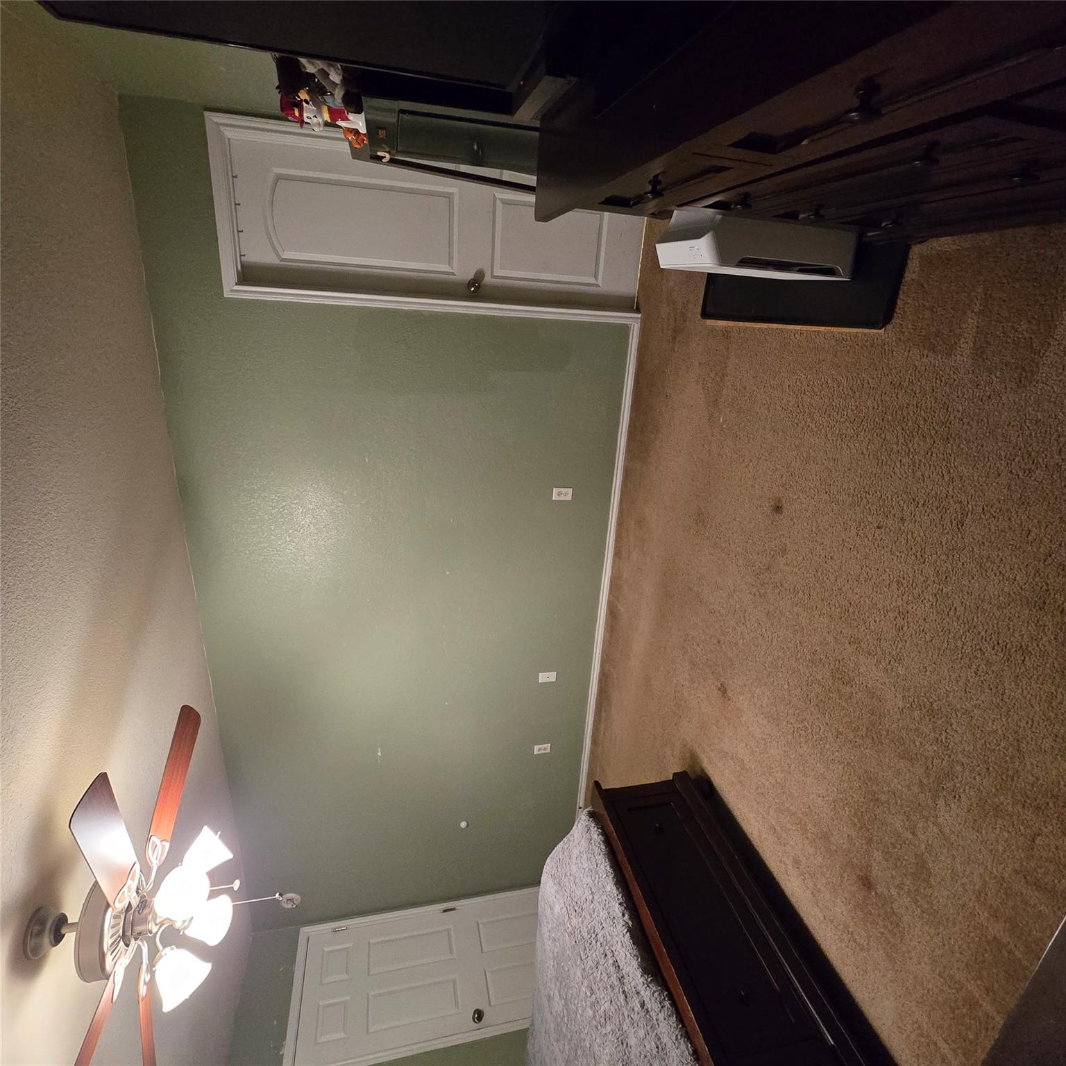 212 Druse Ln, Jarrell, TX 76537