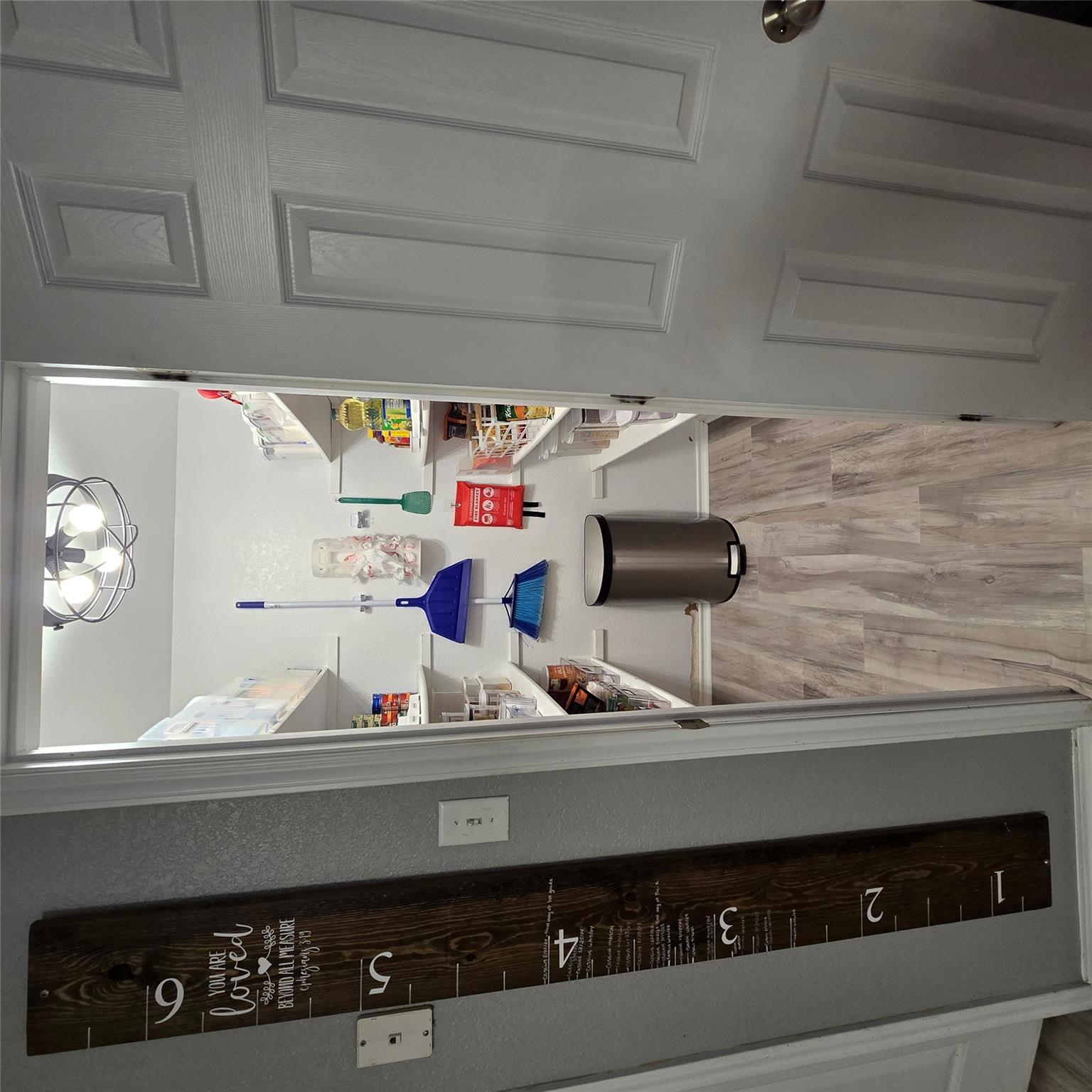 212 Druse Ln, Jarrell, TX 76537