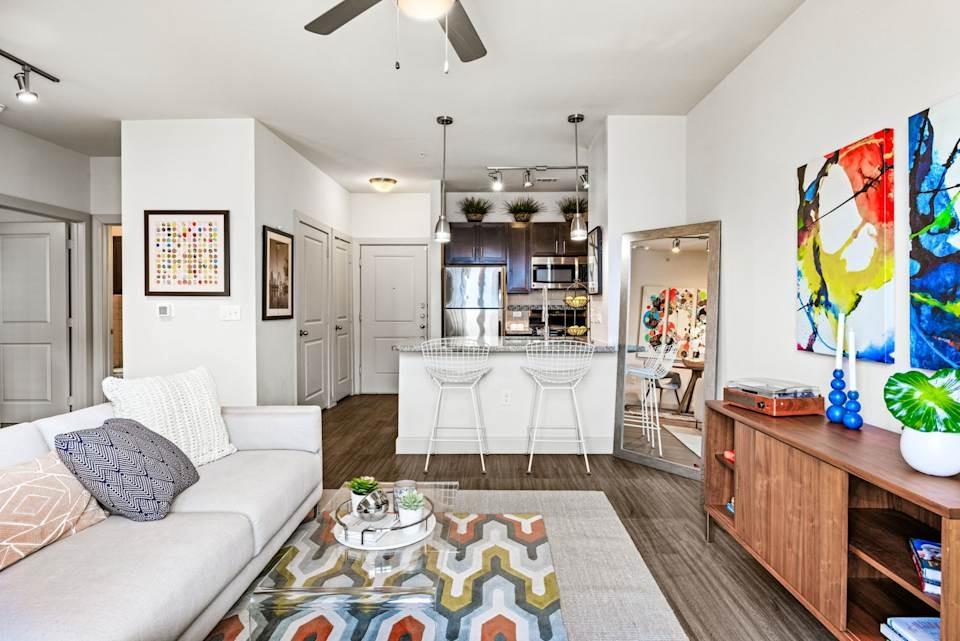 8800 S. First St # 1124, Austin, TX 78748