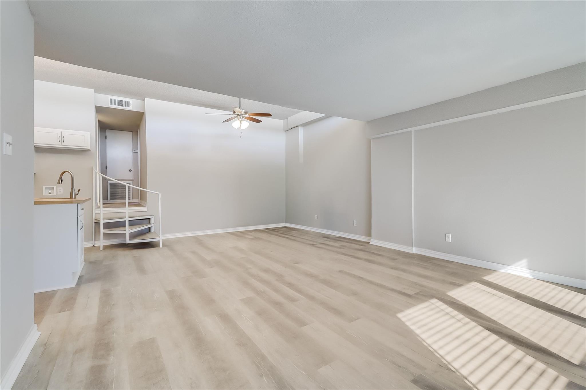 5918 Lago Vista Way # D33, Leander, TX 78645