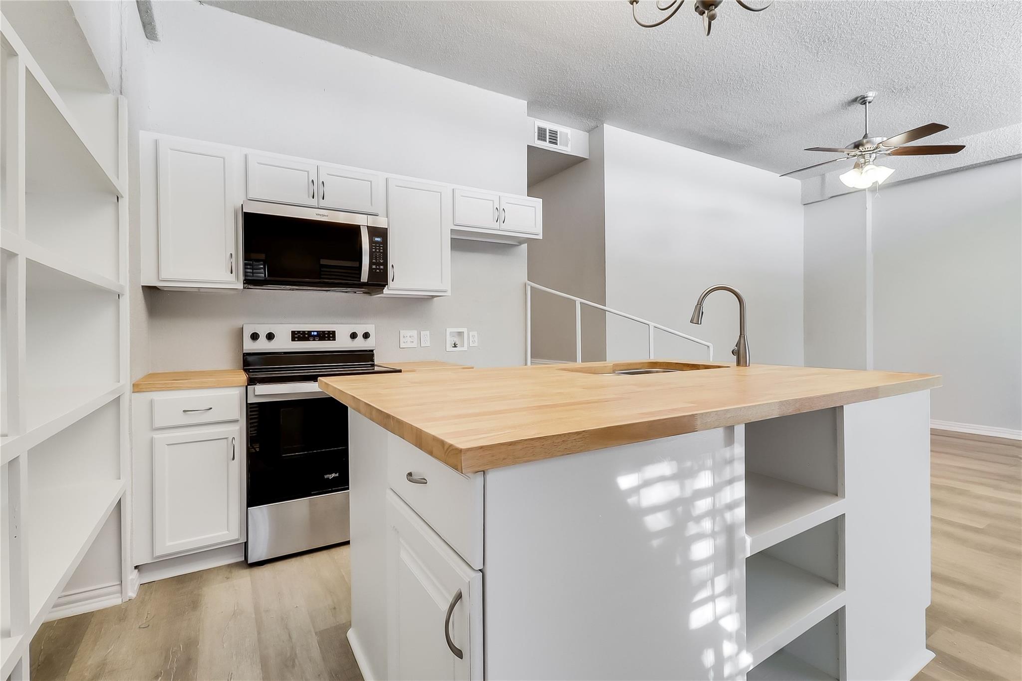 5918 Lago Vista Way # D33, Leander, TX 78645