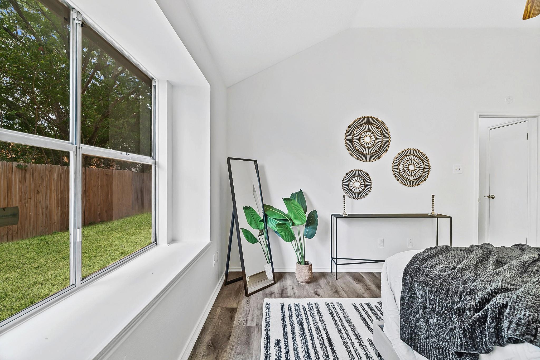 800 Saunders Dr, Round Rock, TX 78664