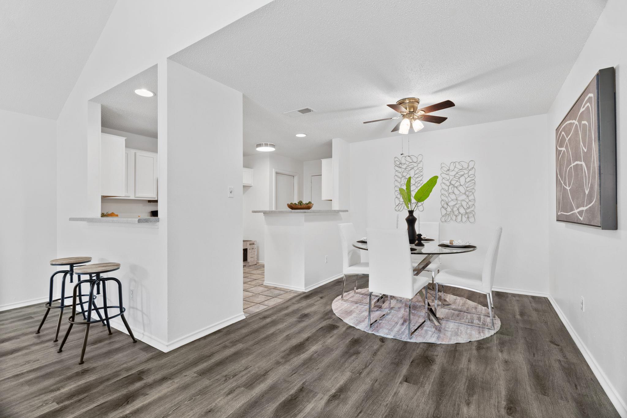 800 Saunders Dr, Round Rock, TX 78664