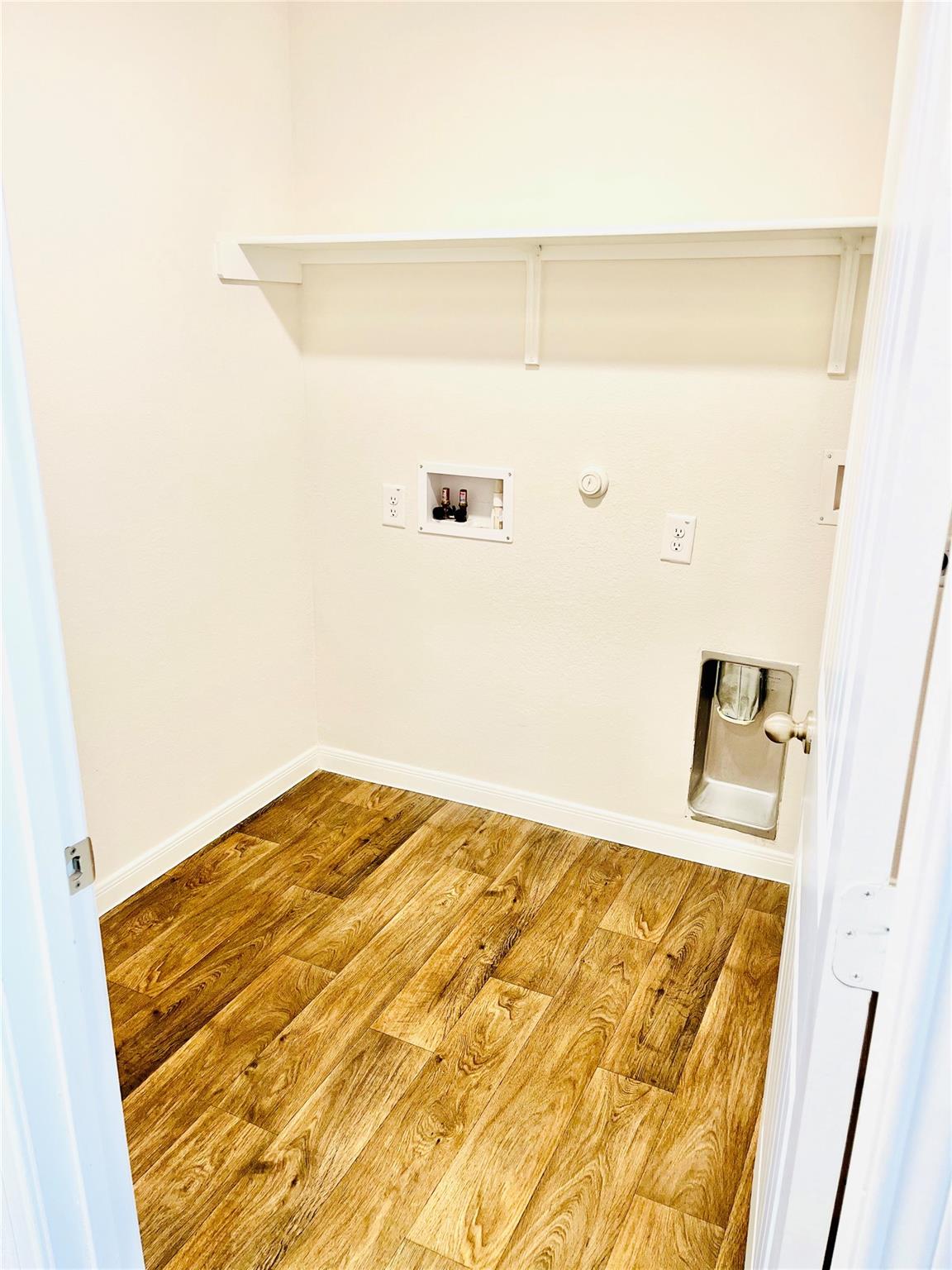 1420 London Way, Lockhart, TX 78644