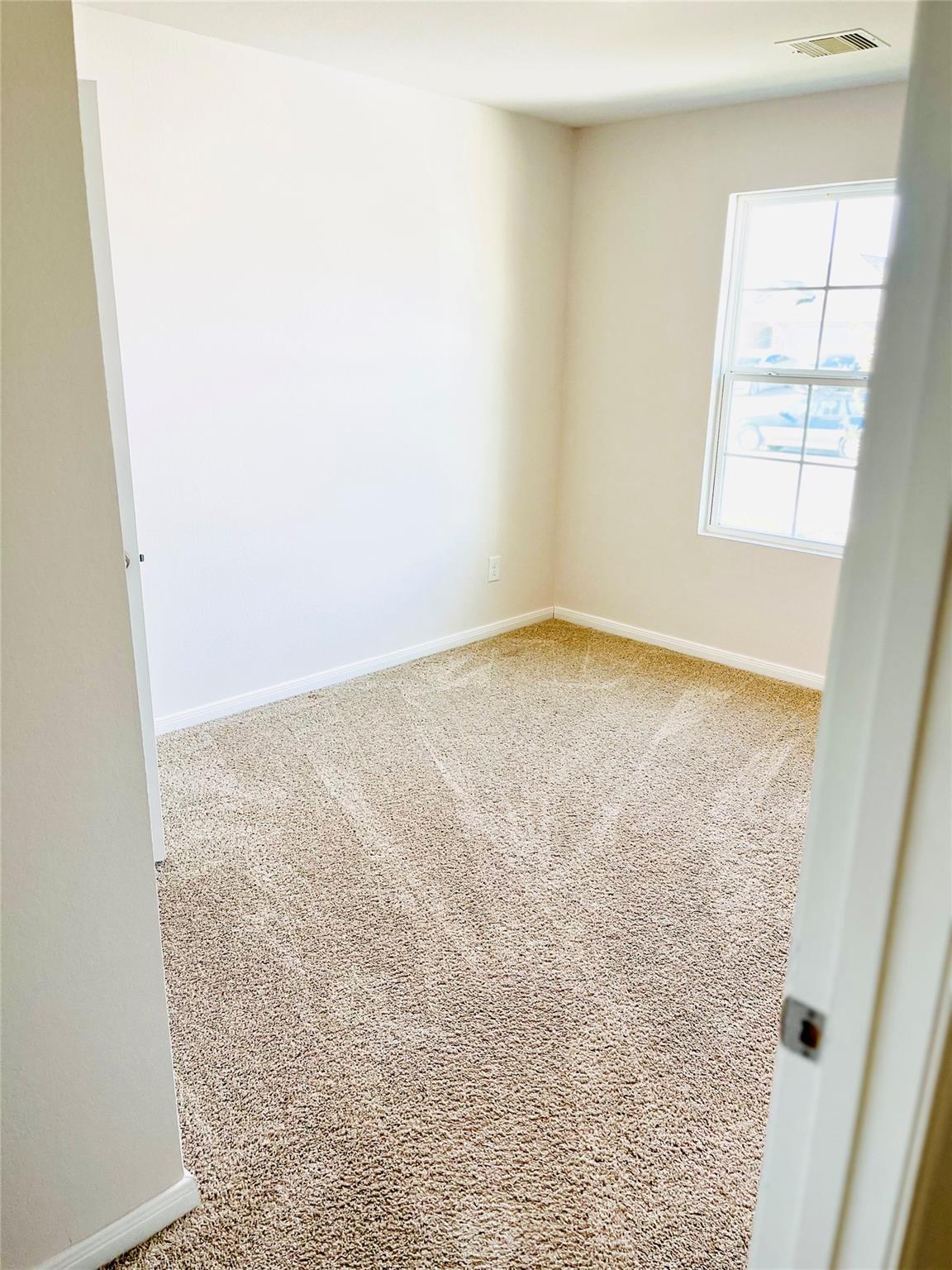 1420 London Way, Lockhart, TX 78644