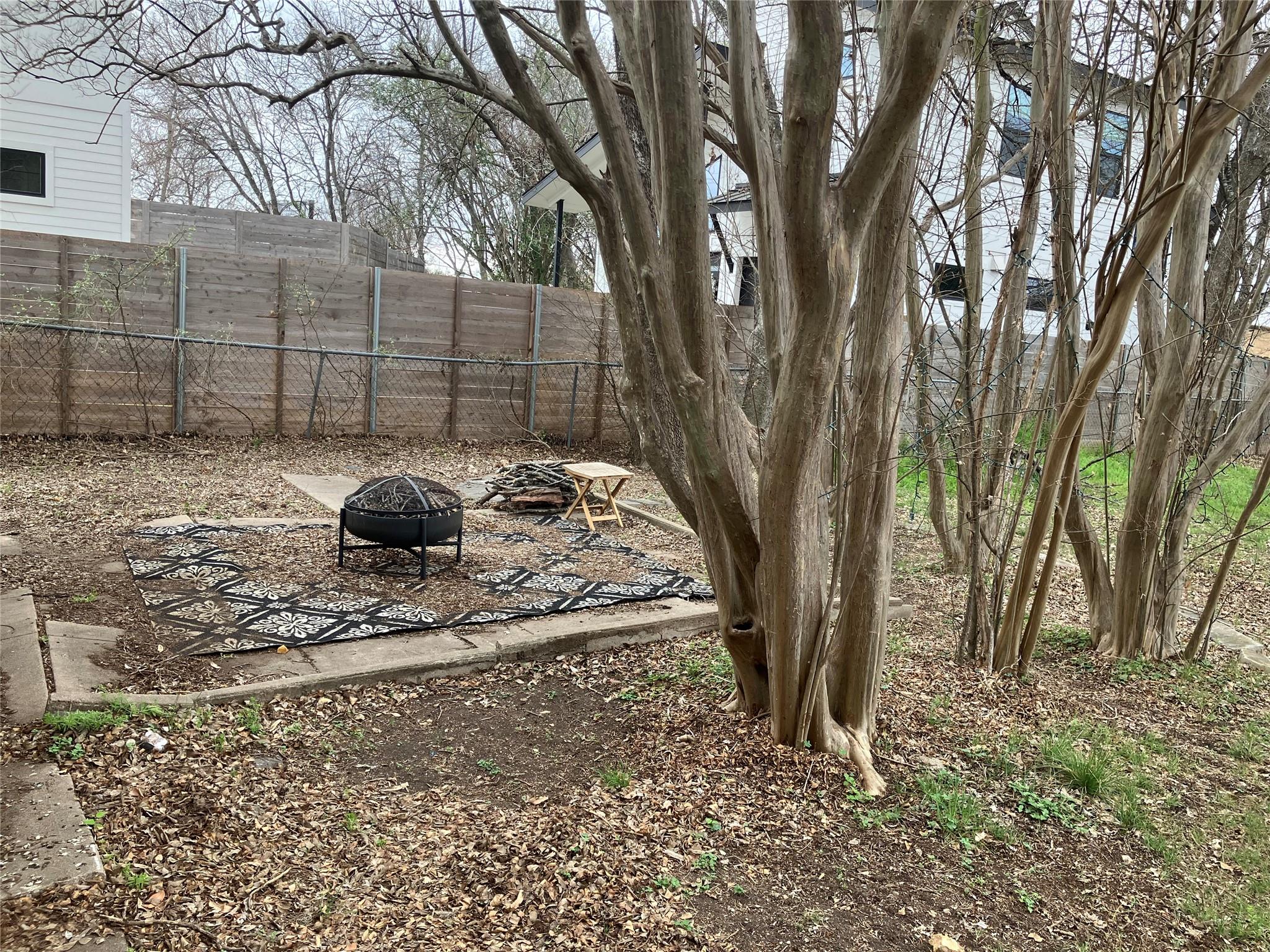 611 Clifford Dr, Austin, TX 78745