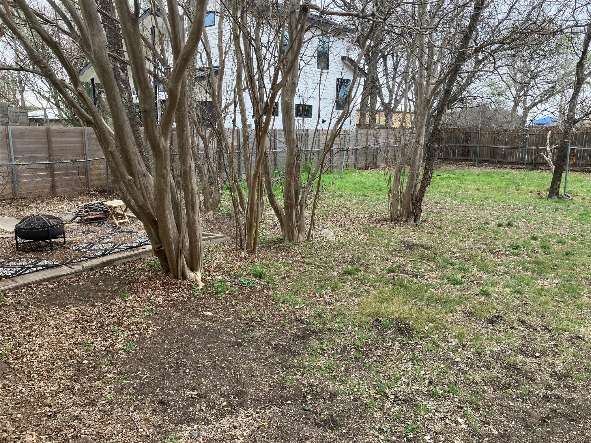 611 Clifford Dr, Austin, TX 78745