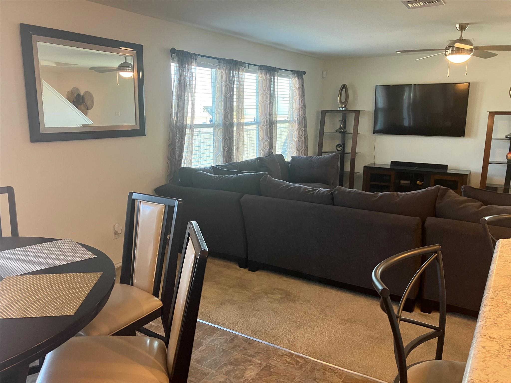 4410 Kings Canyon Dr, Taylor, TX 78634