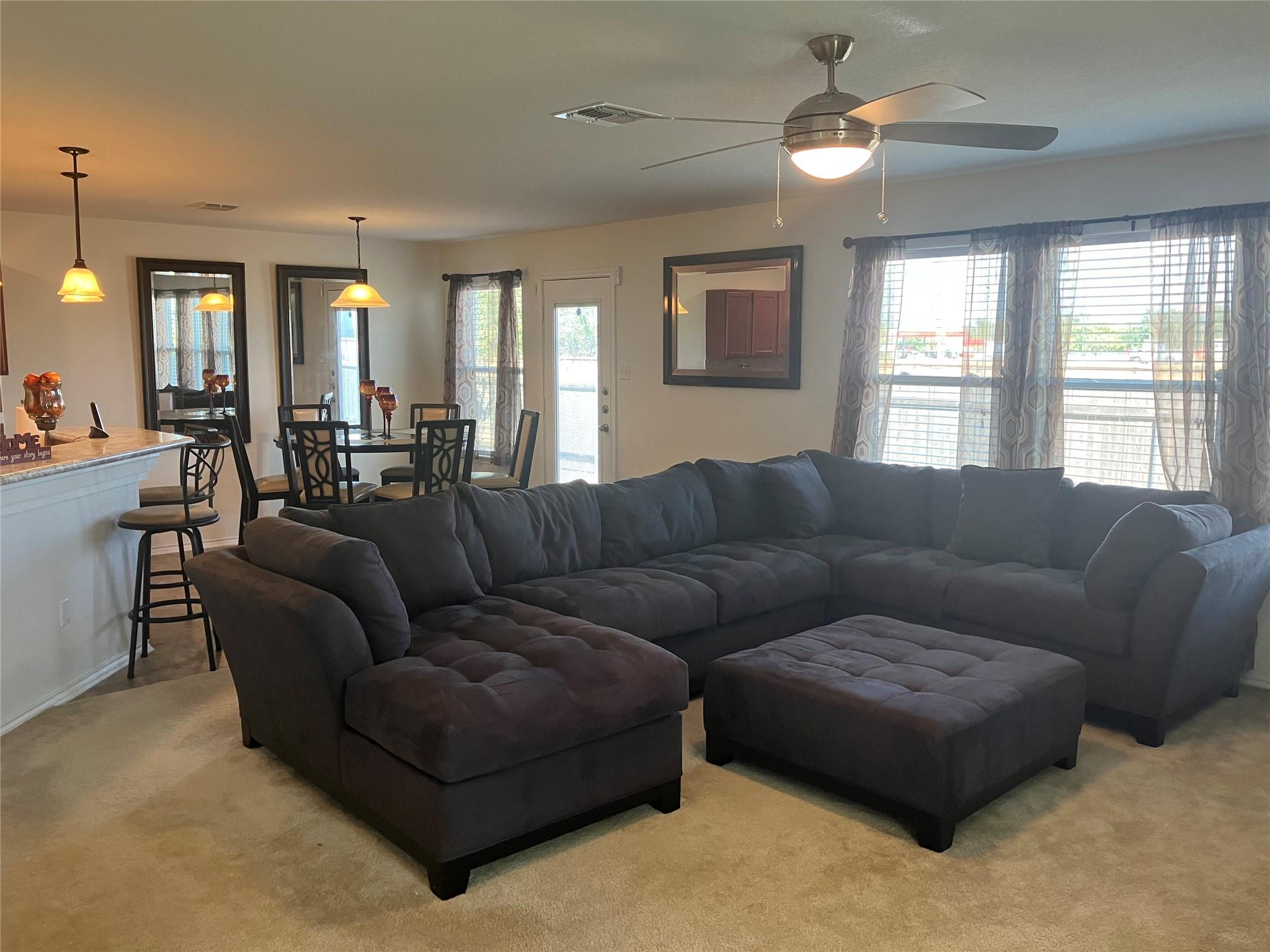 4410 Kings Canyon Dr, Taylor, TX 78634