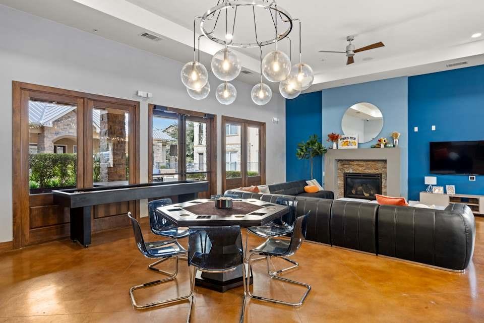 8800 S. First St # 0835, Austin, TX 78748