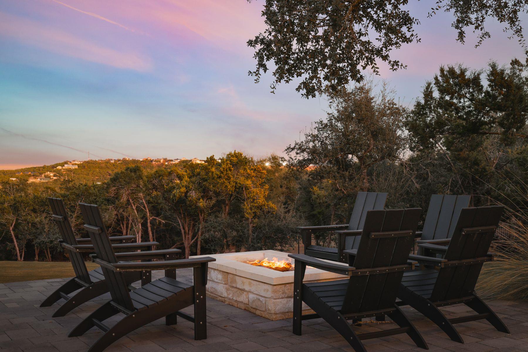 4405 Hennig Dr, Austin, TX 78738