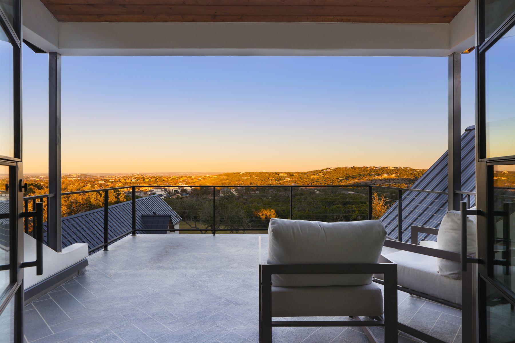 4405 Hennig Dr, Austin, TX 78738