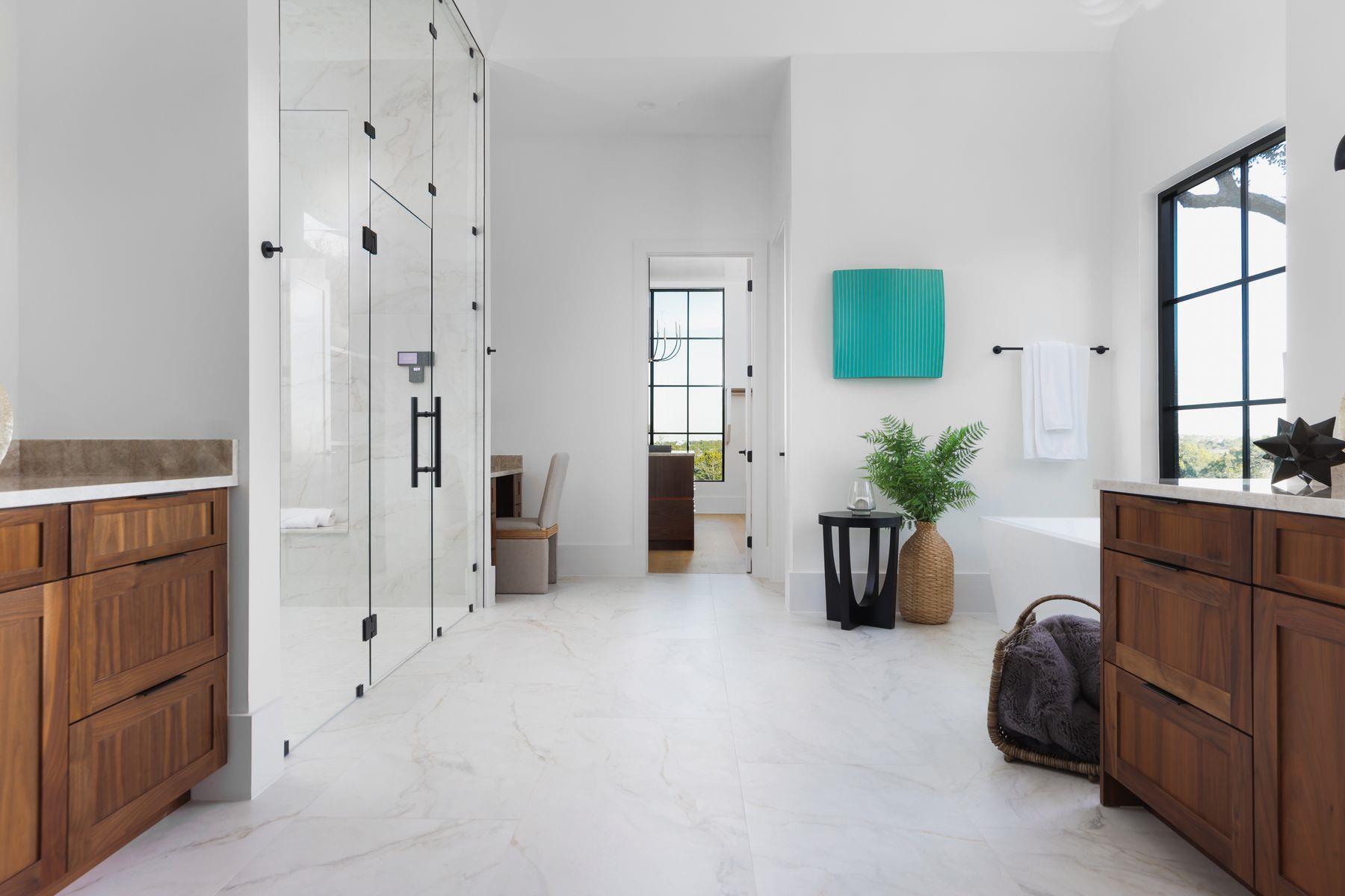 4405 Hennig Dr, Austin, TX 78738