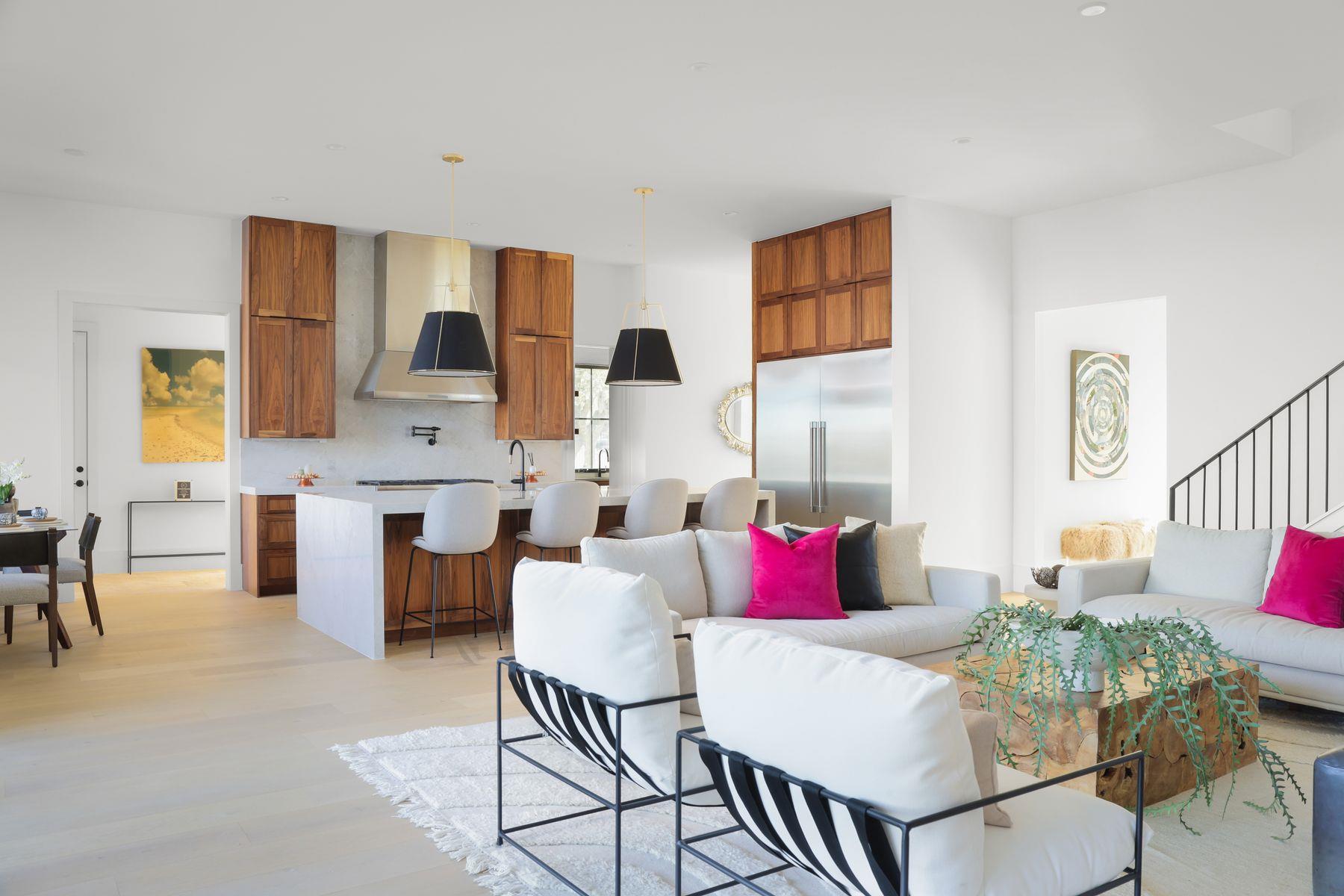 4405 Hennig Dr, Austin, TX 78738