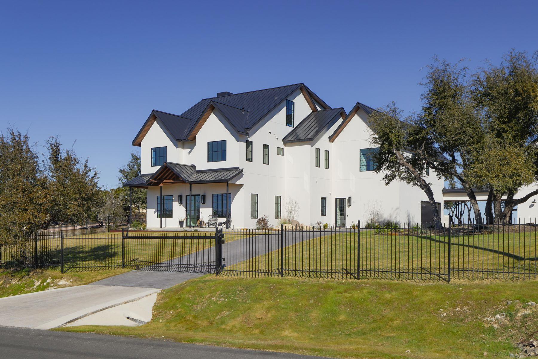 4405 Hennig Dr, Austin, TX 78738