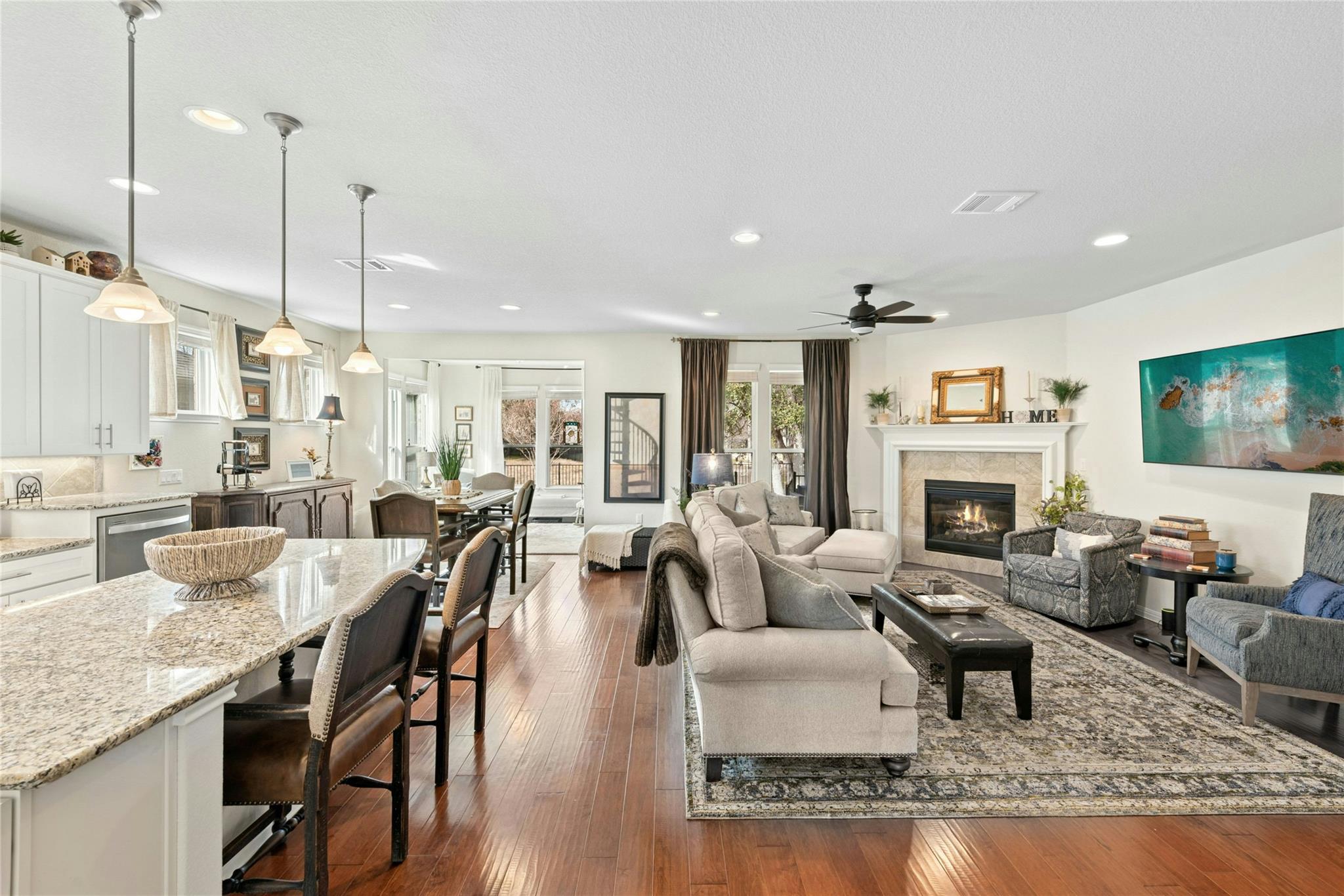 704 Archer Ln, Georgetown, TX 78633