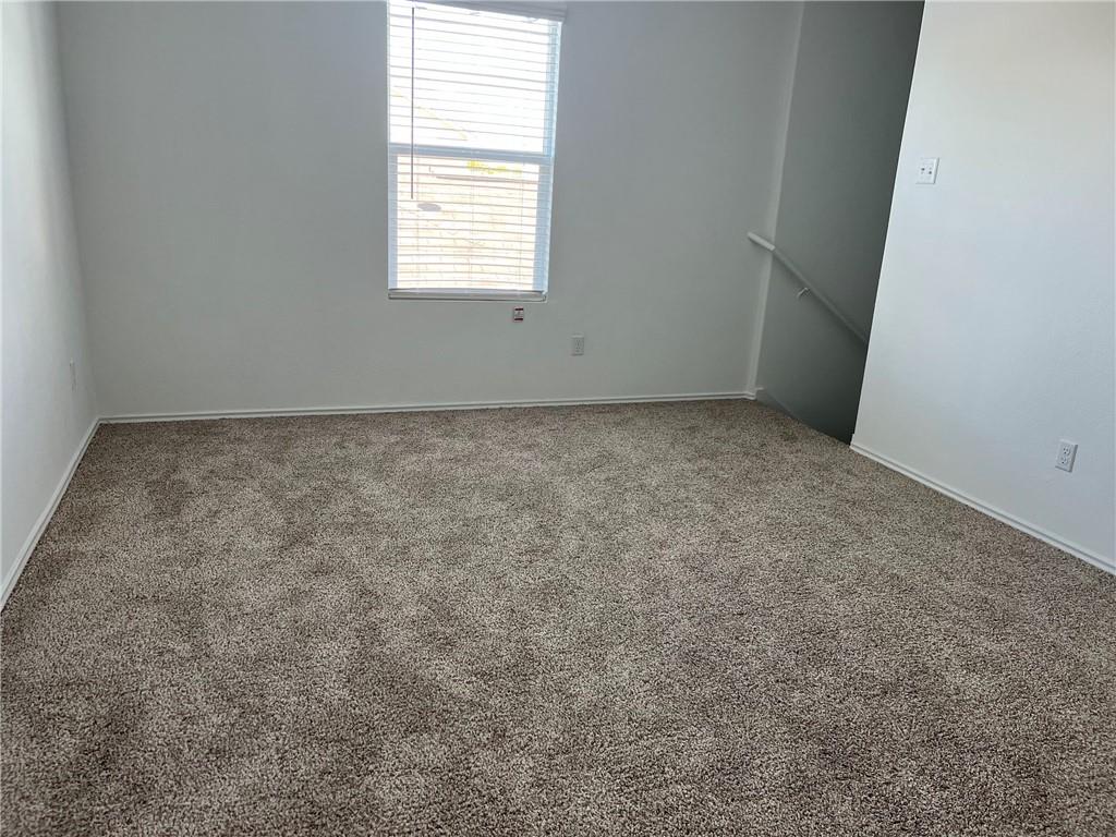 542 Gabbro Gardens, San Marcos, TX 78656