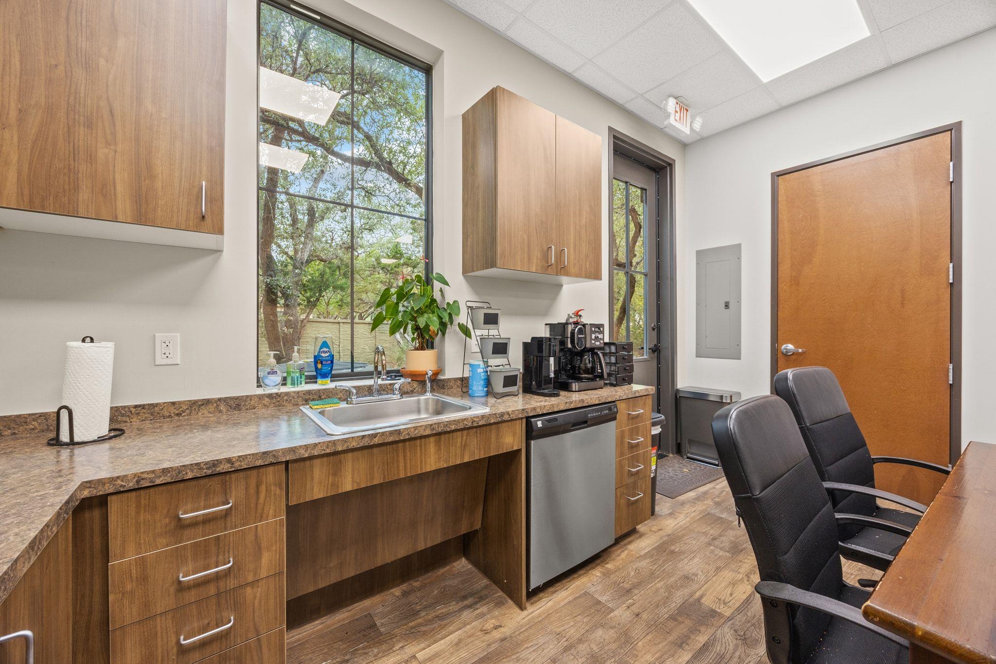 301 Denali Pass # 3, Cedar Park, TX 78613