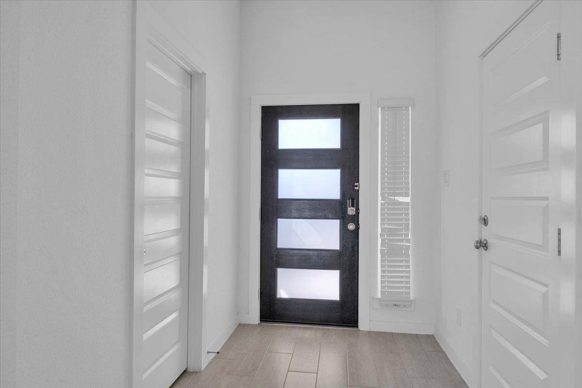 12620 Penguin Path, Manor, TX 78653