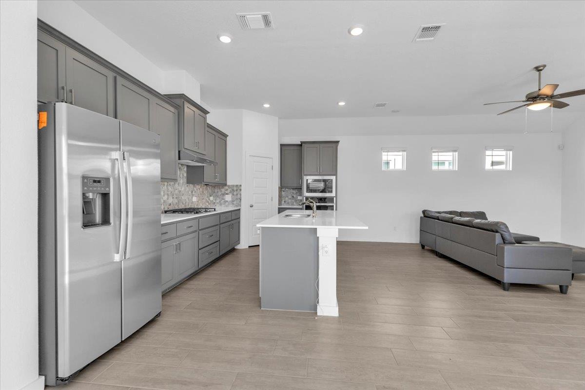 12620 Penguin Path, Manor, TX 78653