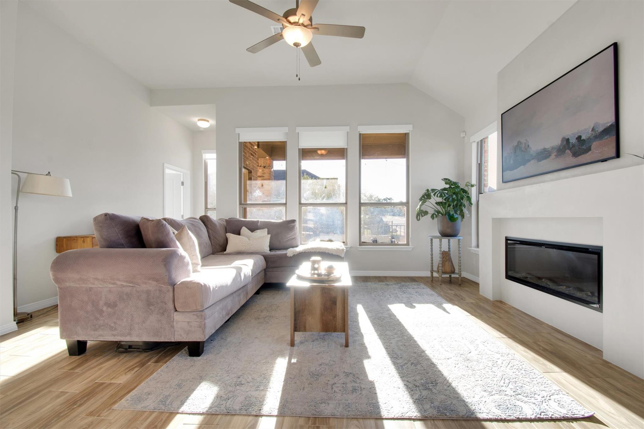 104 Pin Cherry Pass, San Marcos, TX 78666