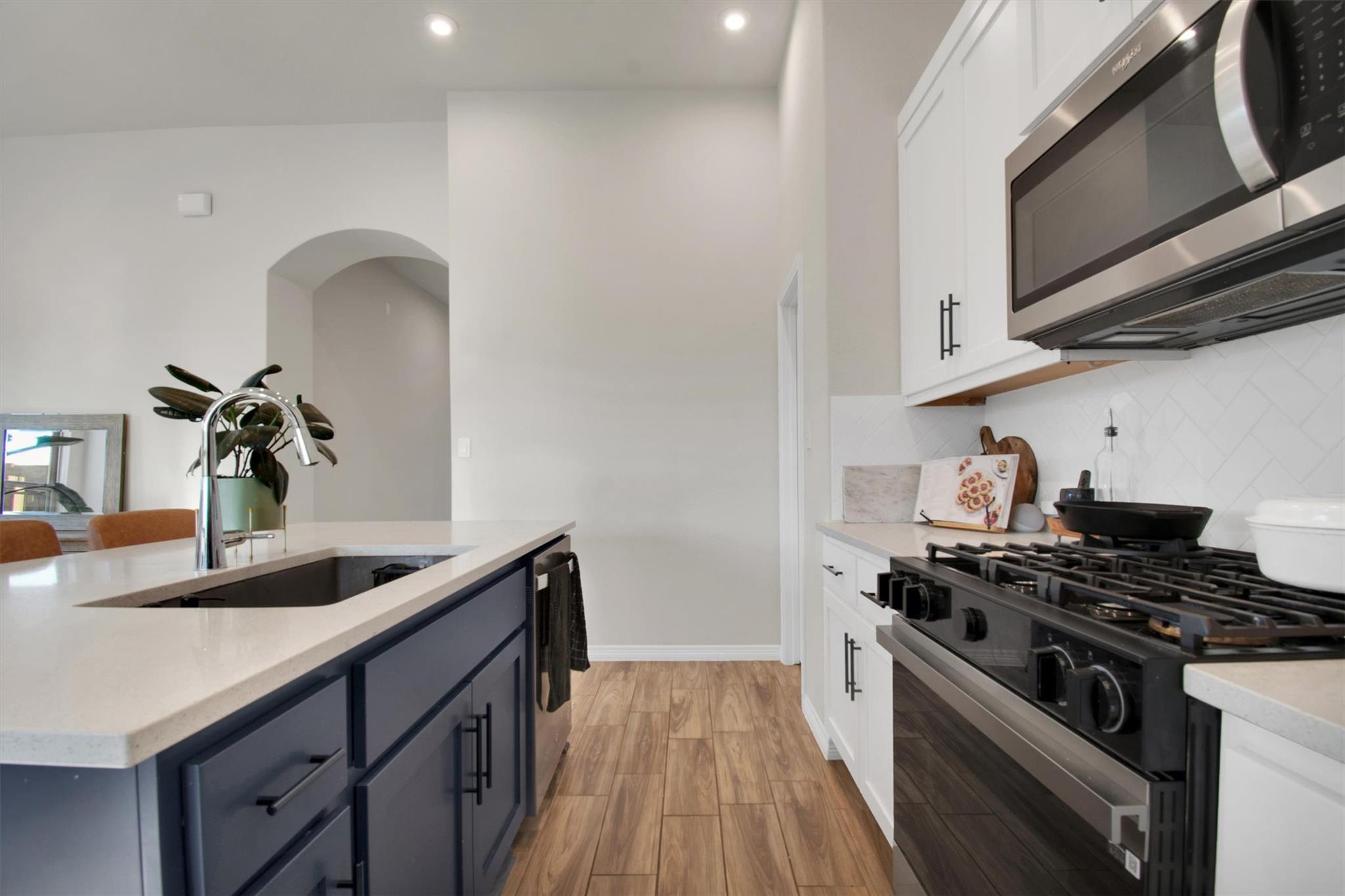 104 Pin Cherry Pass, San Marcos, TX 78666