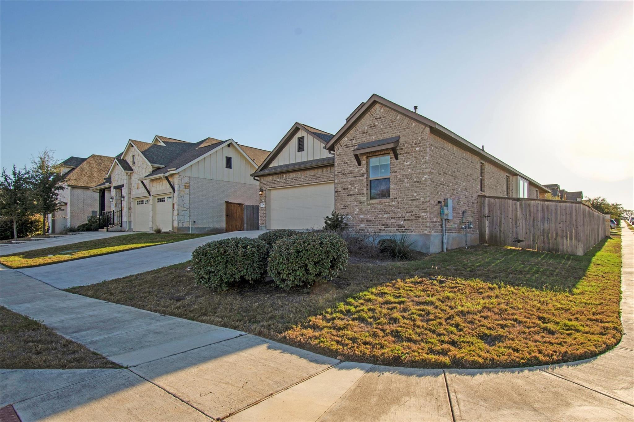 104 Pin Cherry Pass, San Marcos, TX 78666