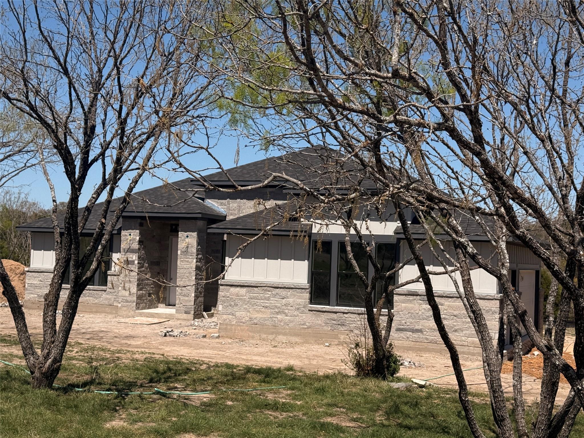103 Westcreek Dr, Bertram, TX 78605